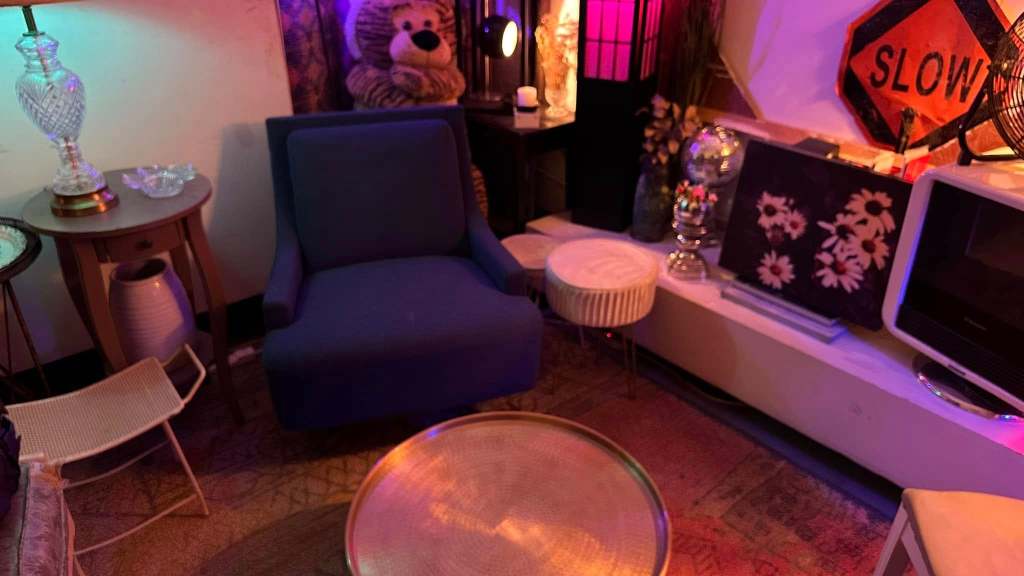 before decorations private home image